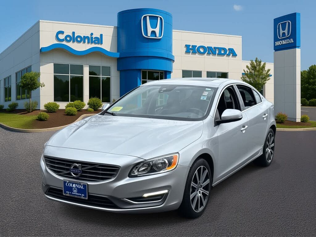 2017 Volvo S60 T5 Inscription AWD