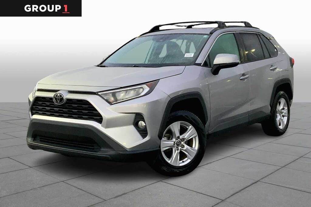 2021 Toyota RAV4 XLE FWD