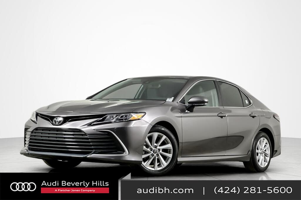 2024 Toyota Camry LE FWD