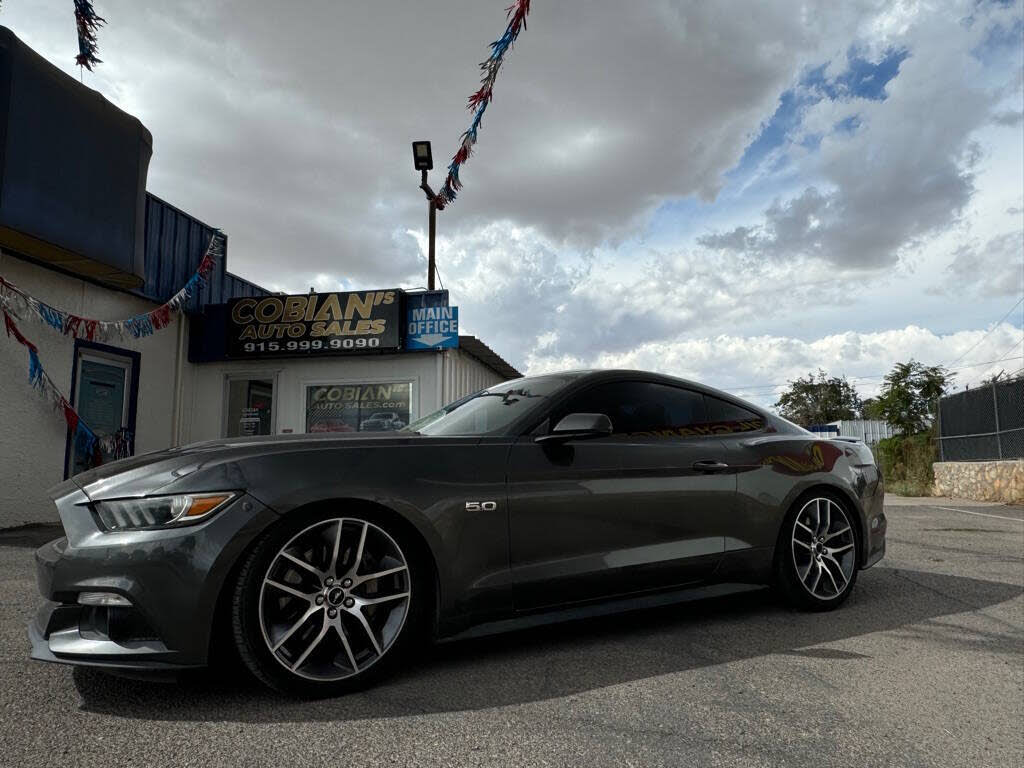 2015 Ford Mustang GT Coupe RWD