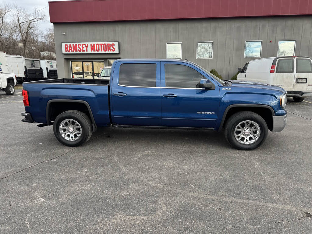 2017 GMC Sierra 1500 SLE Crew Cab 4WD