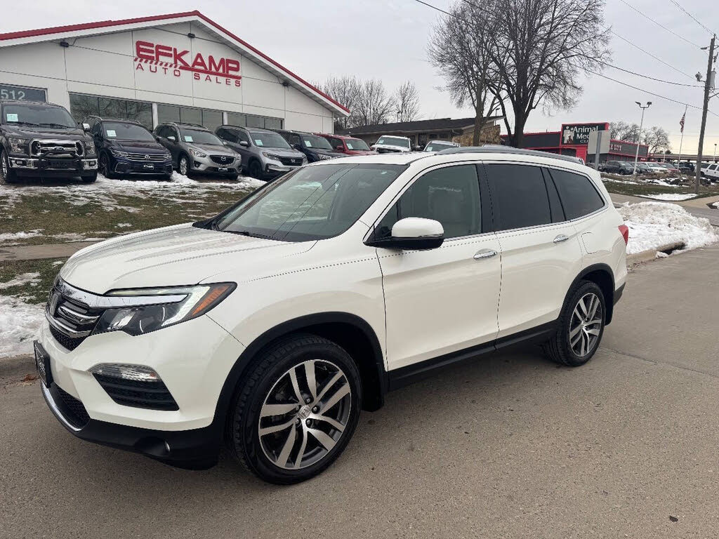 2017 Honda Pilot Touring AWD