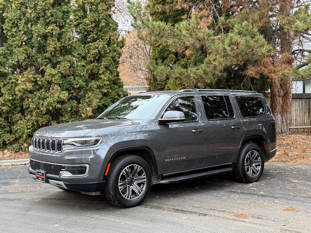 2022 Jeep Wagoneer Series III 4WD