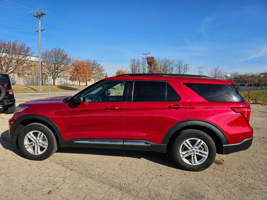 2022 Ford Explorer XLT AWD