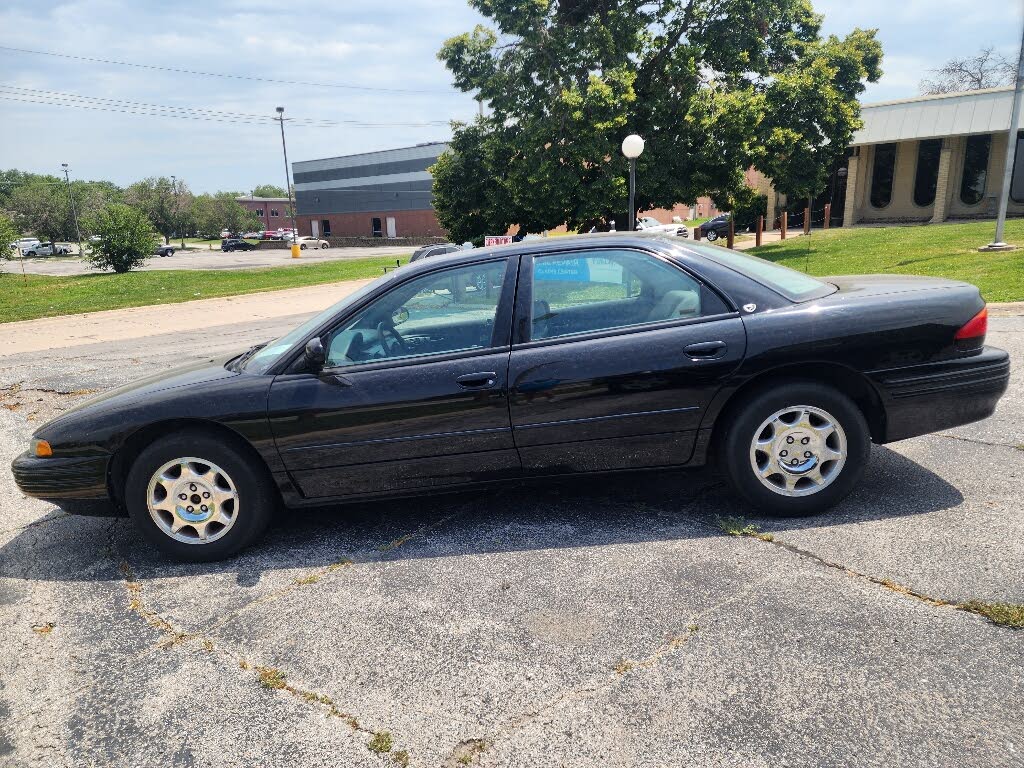 1997 Eagle Vision 4 Dr TSi Sedan