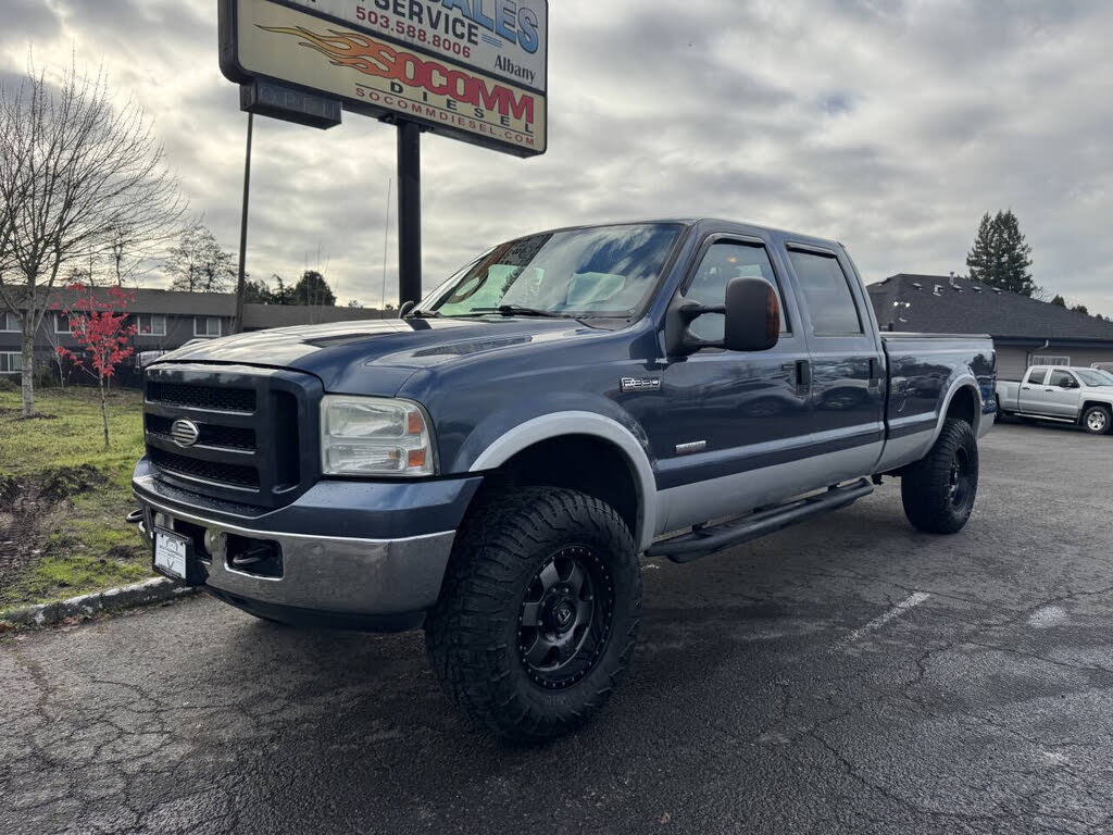 2007 Ford F-350 Super Duty Lariat Crew Cab LB 4WD