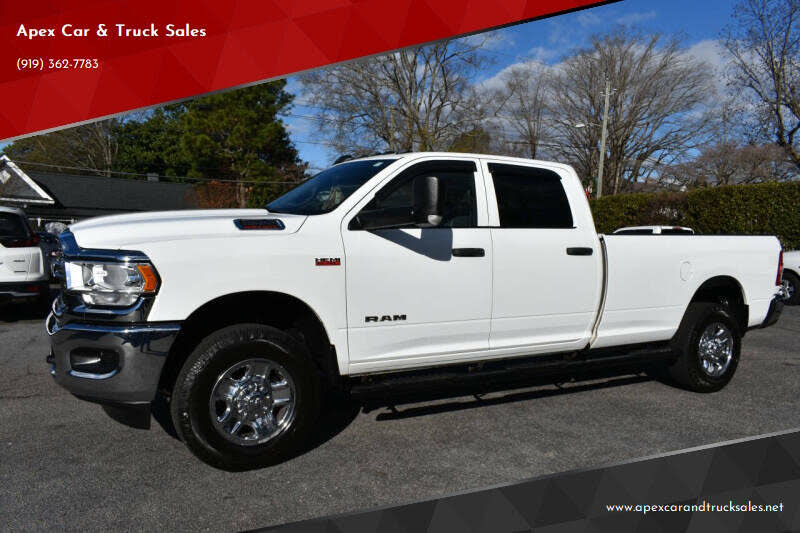 2022 RAM 2500 Tradesman Crew Cab LB 4WD