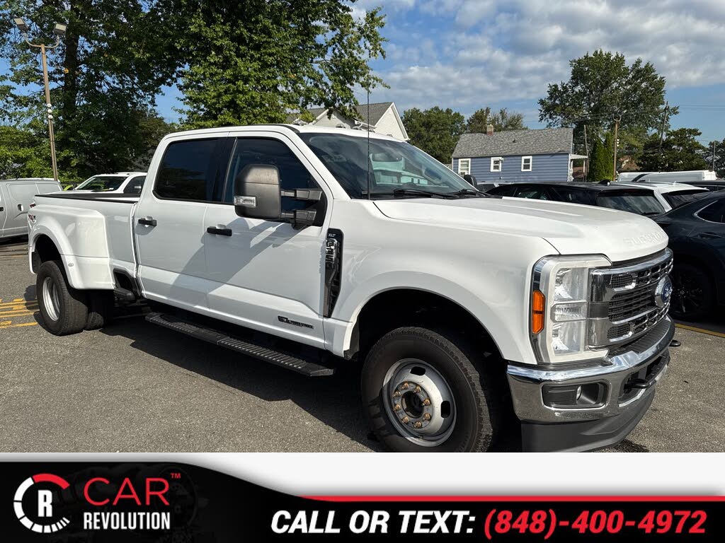 2023 Ford F-350 Super Duty XLT Crew Cab LB DRW 4WD
