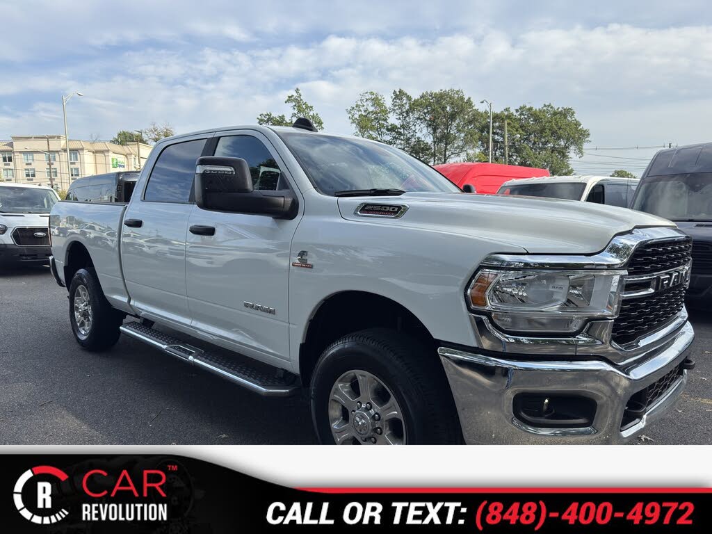 2024 RAM 2500 Big Horn Crew Cab 4WD