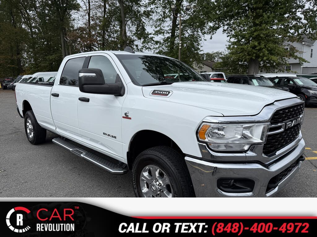 2024 RAM 3500 Big Horn Crew Cab LB 4WD