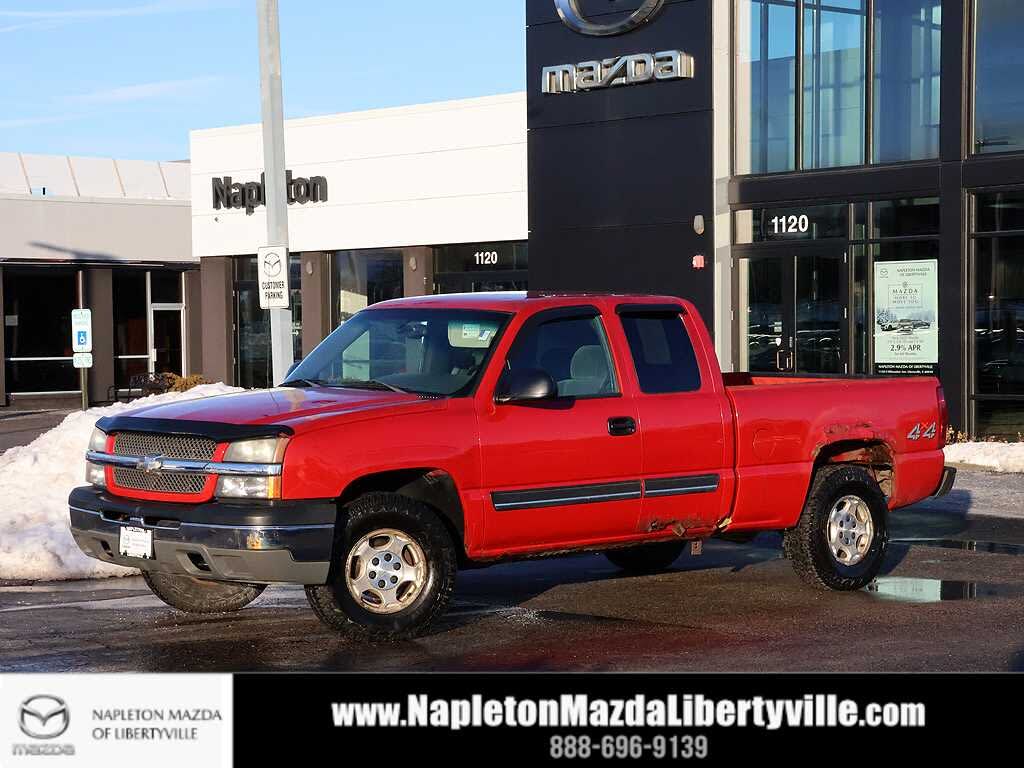 2004 Chevrolet Silverado 1500 LS Extended Cab 4WD