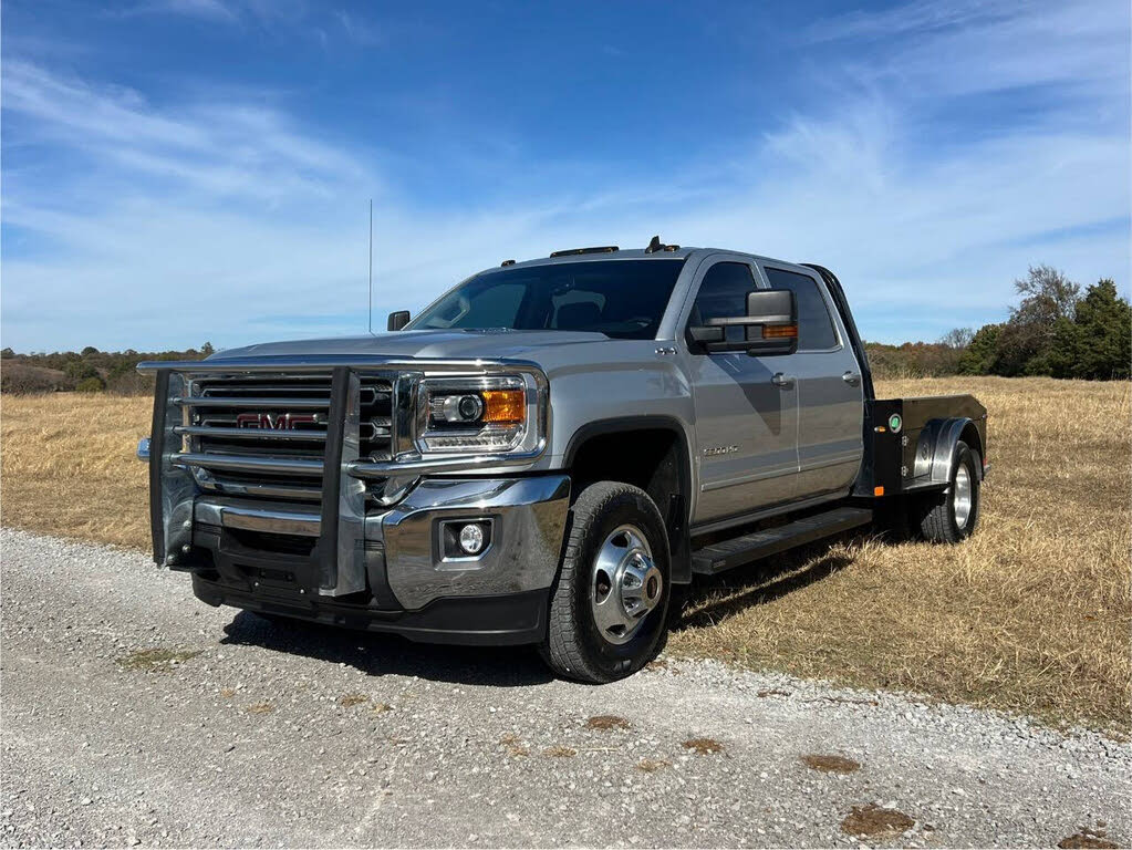 2016 GMC Sierra 3500HD SLE Crew Cab DRW 4WD