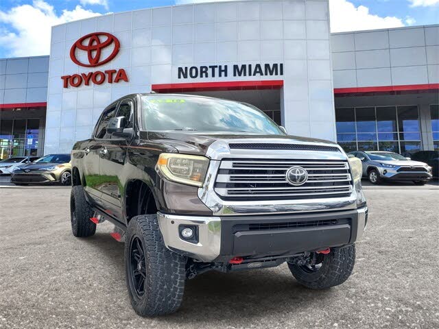 2018 Toyota Tundra Limited CrewMax 5.7L FFV 4WD