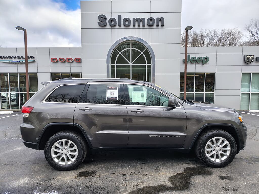 2021 Jeep Grand Cherokee Laredo E 4WD