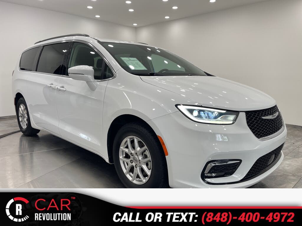 2022 Chrysler Pacifica Touring L FWD