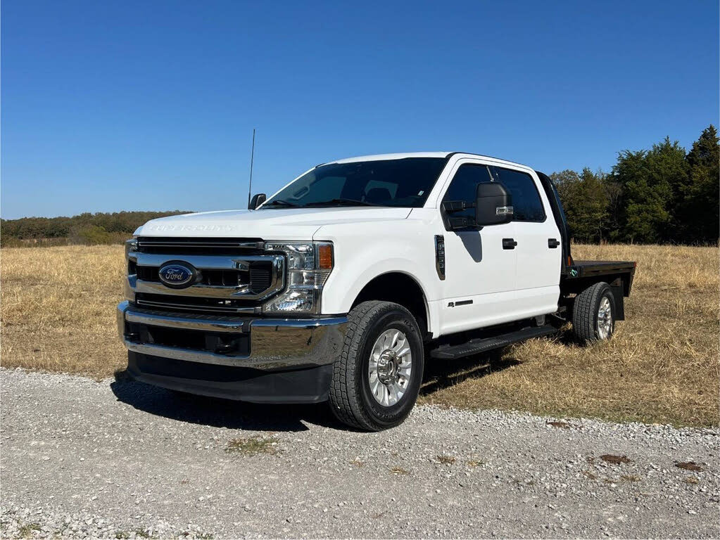 2022 Ford F-250 Super Duty XLT Crew Cab LB 4WD