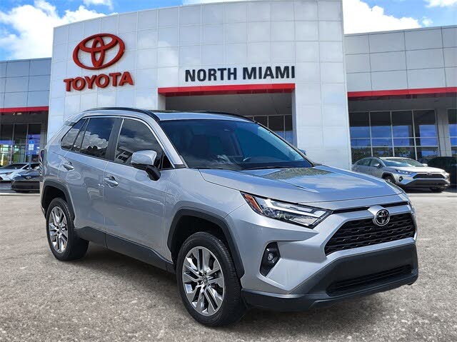 2022 Toyota RAV4 XLE Premium FWD