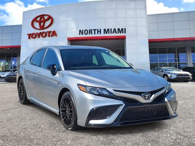 2023 Toyota Camry SE FWD