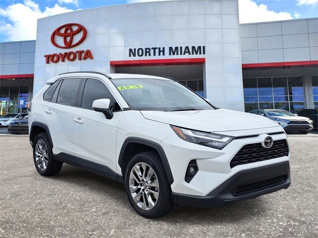 2023 Toyota RAV4 XLE Premium FWD