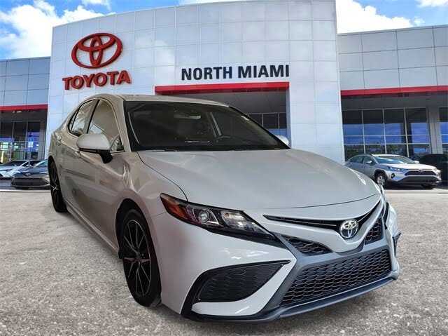 2024 Toyota Camry SE FWD