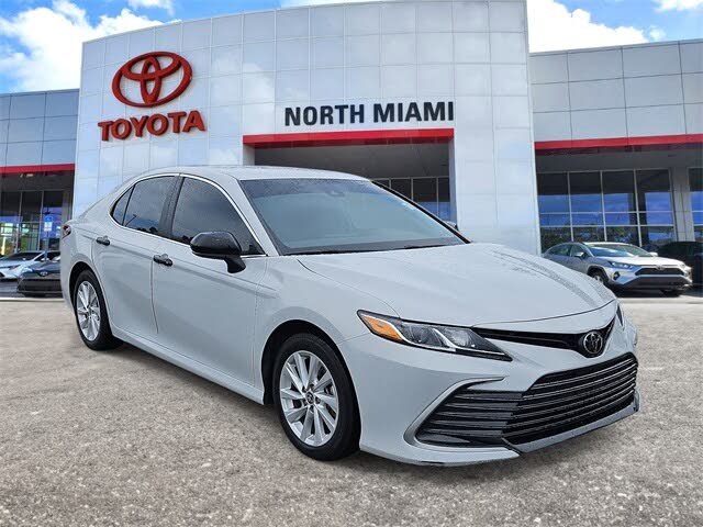 2024 Toyota Camry LE FWD