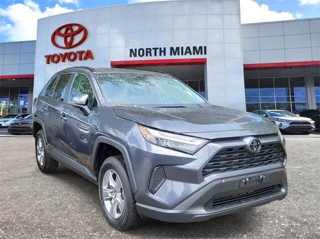 2024 Toyota RAV4 XLE FWD