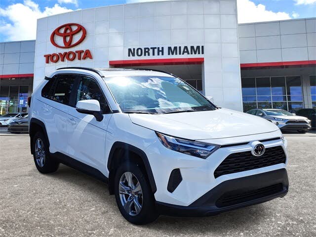 2024 Toyota RAV4 XLE FWD