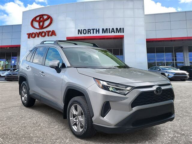 2024 Toyota RAV4 XLE FWD