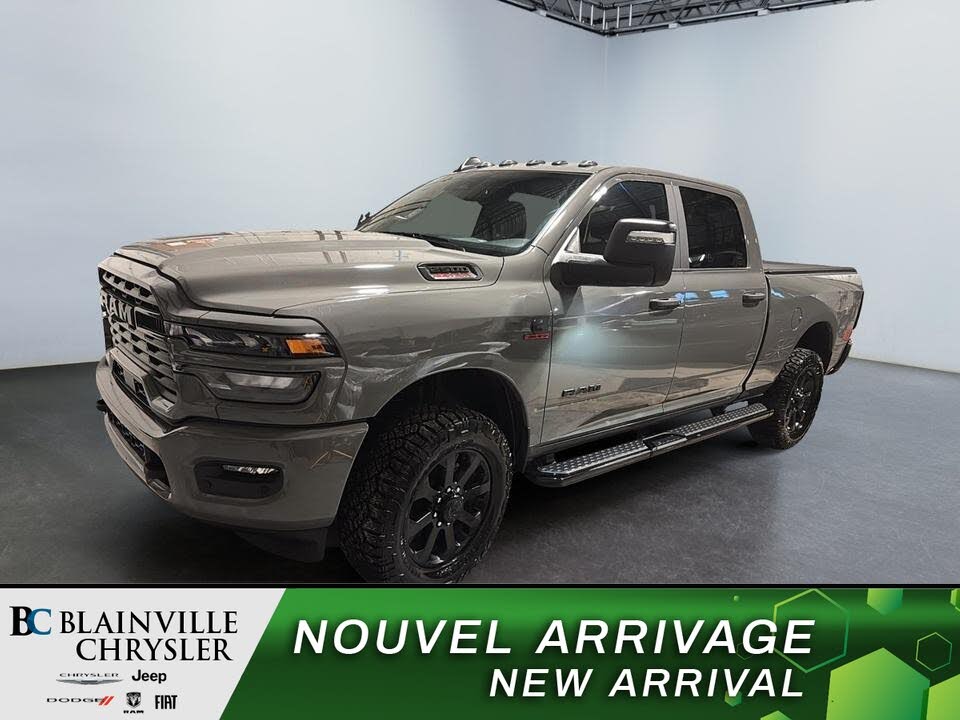 2025 RAM 2500 Big Horn Crew Cab 4WD