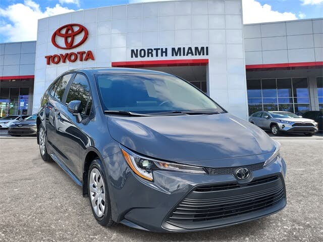2025 Toyota Corolla LE FWD