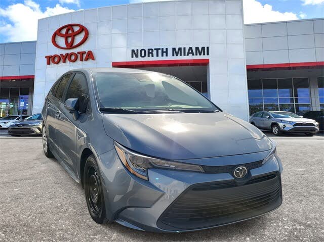 2025 Toyota Corolla LE FWD