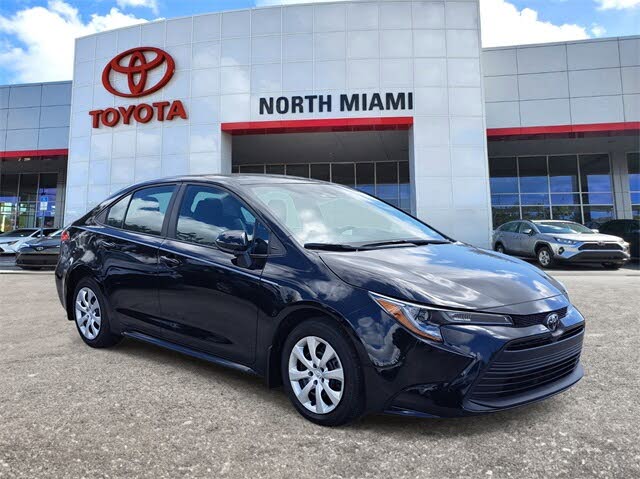 2025 Toyota Corolla LE FWD