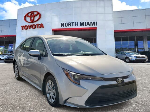 2025 Toyota Corolla LE FWD