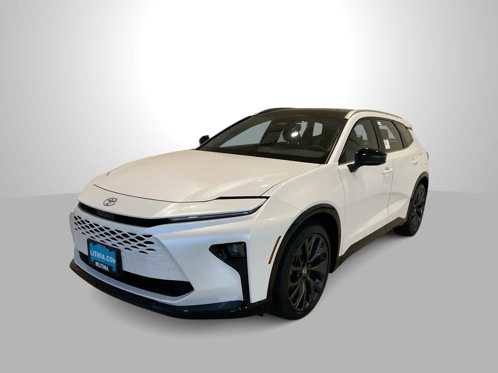 2025 Toyota Crown Signia Limited AWD