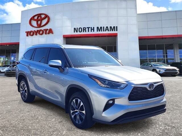 2025 Toyota Highlander Hybrid XLE AWD