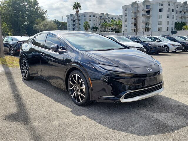 2025 Toyota Prius Plug-In Hybrid XSE FWD