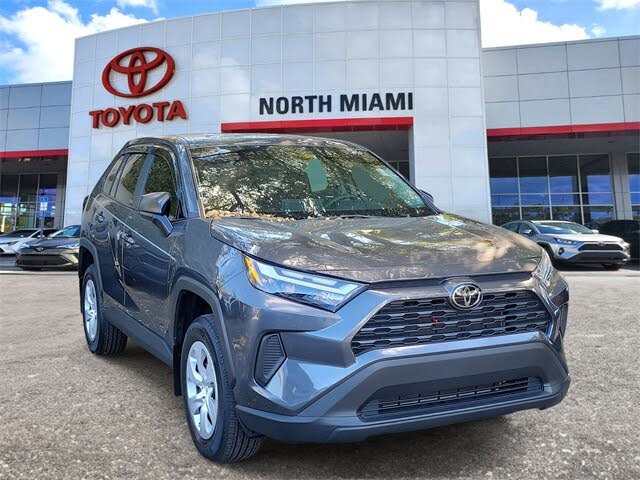 2025 Toyota RAV4 LE AWD