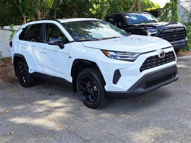 2025 Toyota RAV4 Hybrid XLE AWD