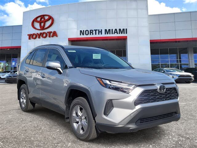 2025 Toyota RAV4 Hybrid XLE AWD