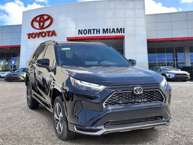 2025 Toyota RAV4 Plug-in Hybrid SE AWD