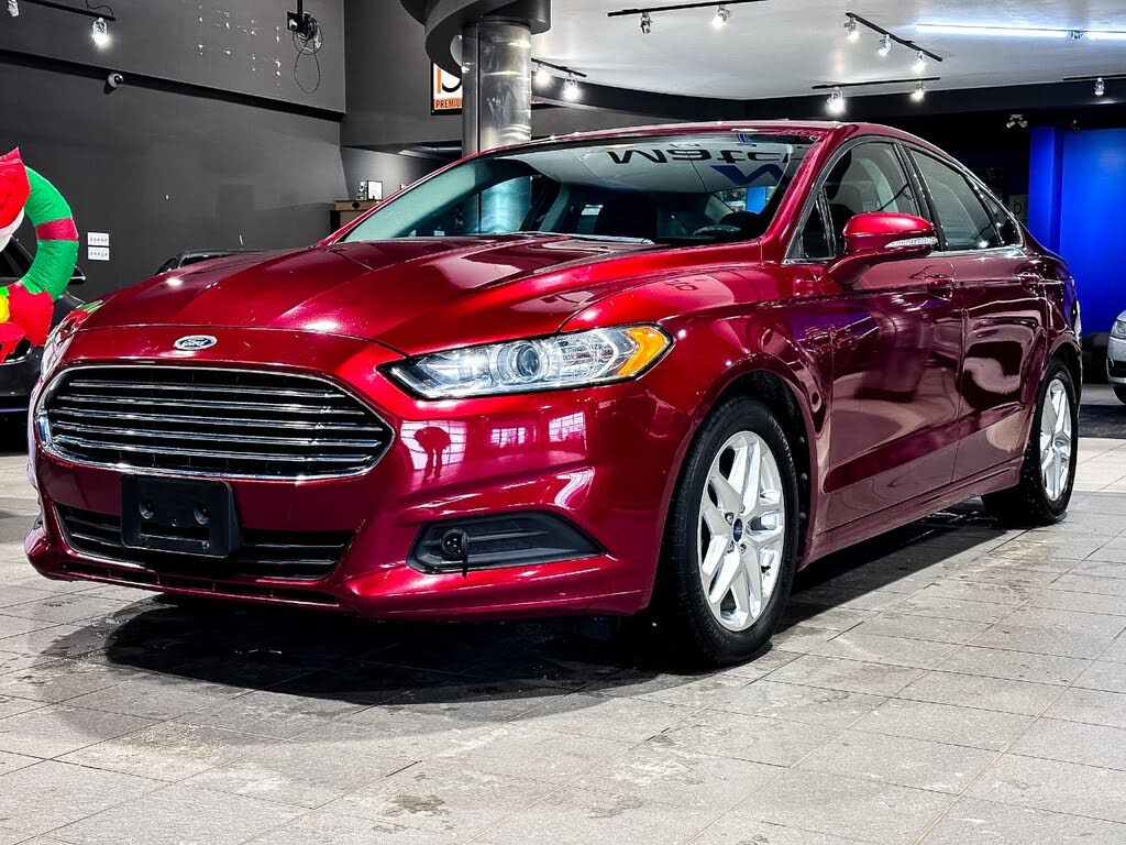 Ford Fusion SE 2013