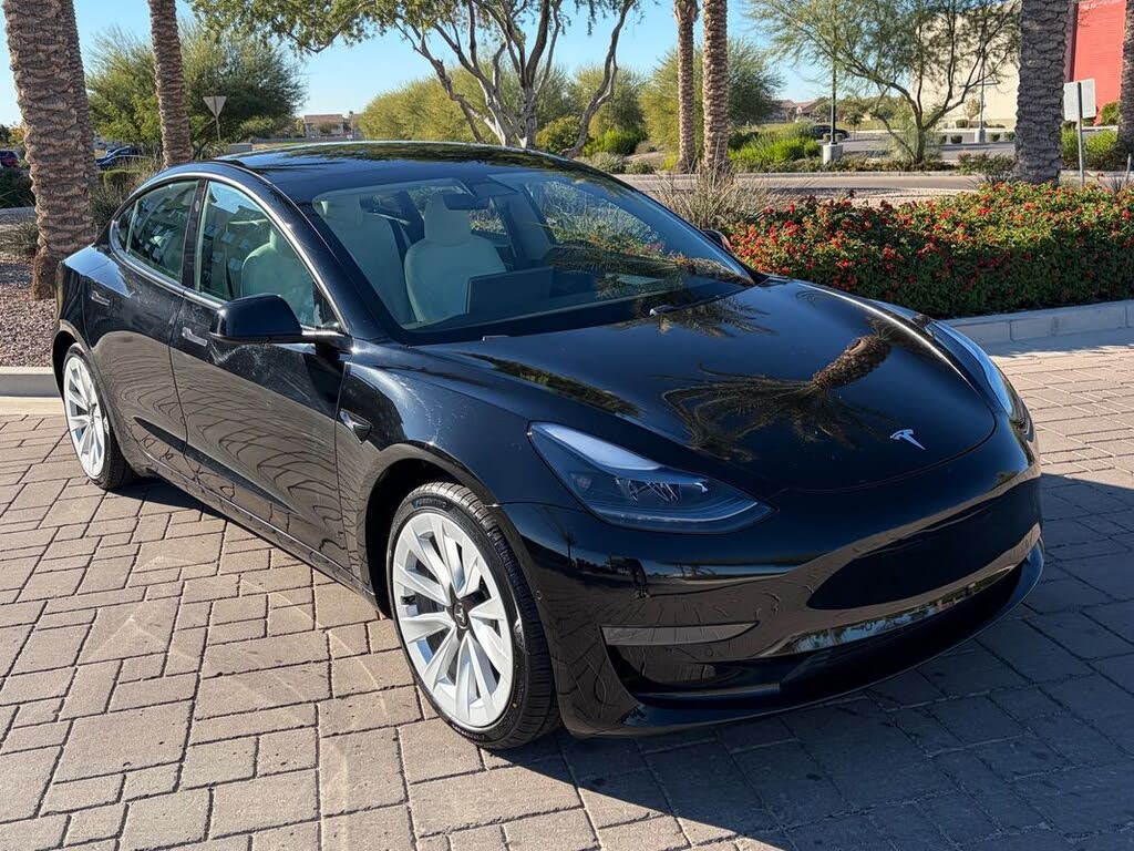 2021 Tesla Model 3 Standard Range Plus RWD