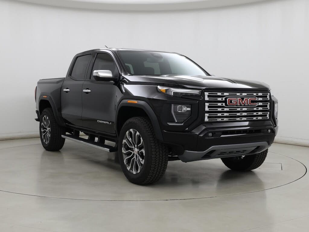 2024 GMC Canyon Denali Crew Cab 4WD