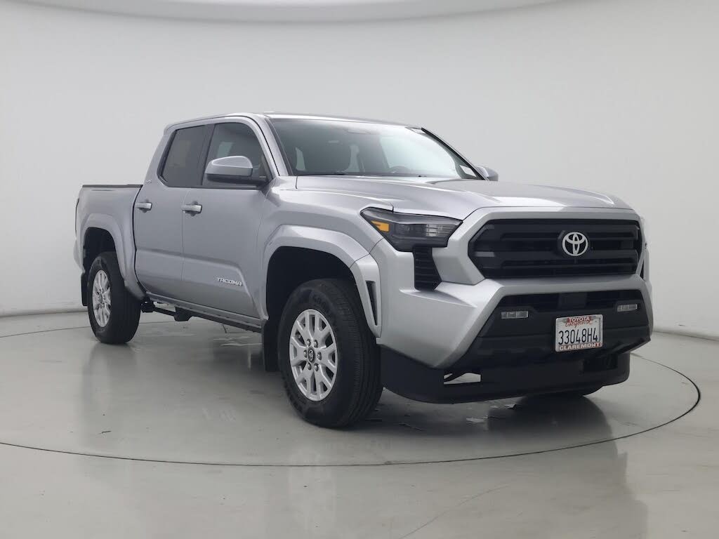 2025 Toyota Tacoma SR5 Double Cab 4WD