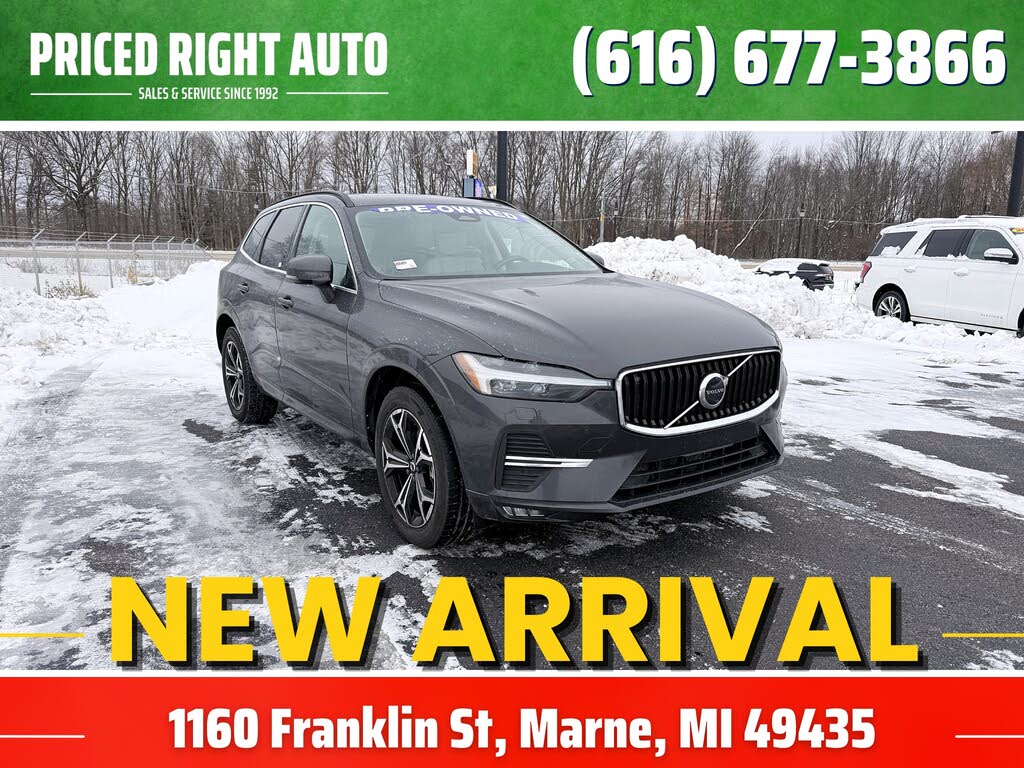2022 Volvo XC60 B5 Momentum AWD