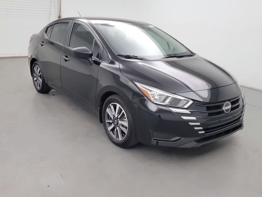 2023 Nissan Versa S FWD