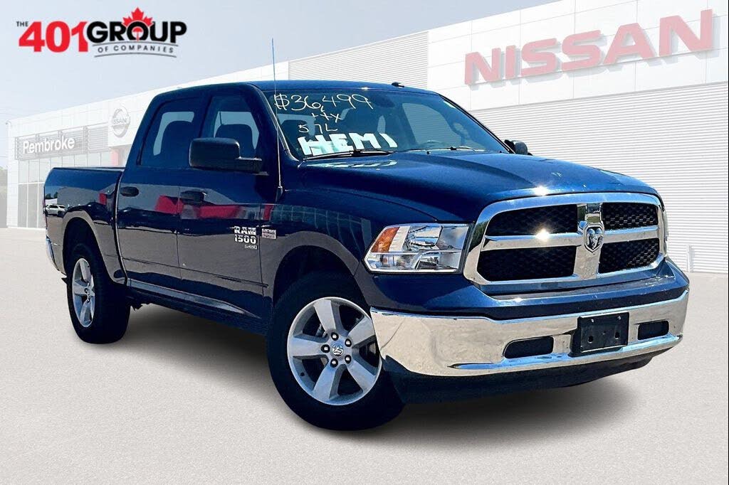 2023 RAM 1500 Classic SLT Crew Cab 4WD