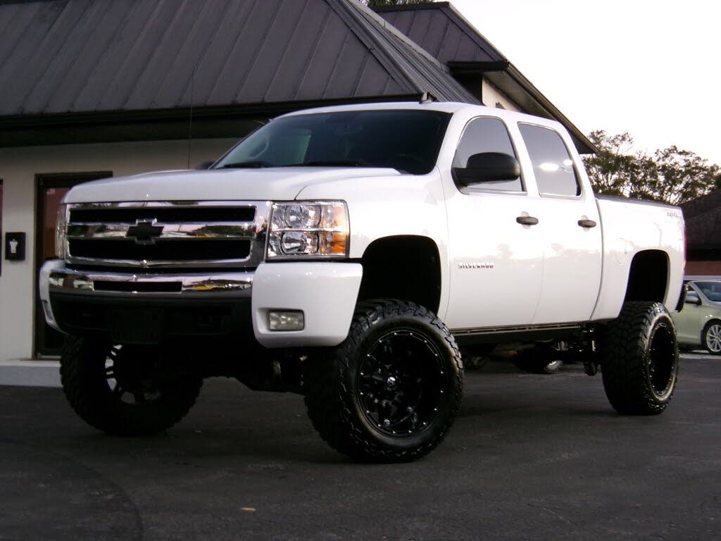 2010 Chevrolet Silverado 1500 LT Crew Cab 4WD