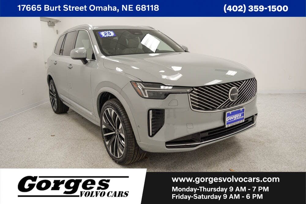 2025 Volvo XC90 B6 Plus Bright Theme 7-Passenger AWD