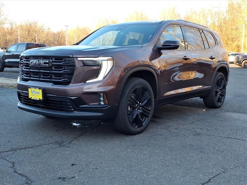 2026 GMC Acadia Elevation FWD